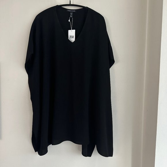 Eileen Fisher 100% silk black V Neck Boxy Top.  Size XXP/XS TTP/TP.  NWT - Picture 2 of 7